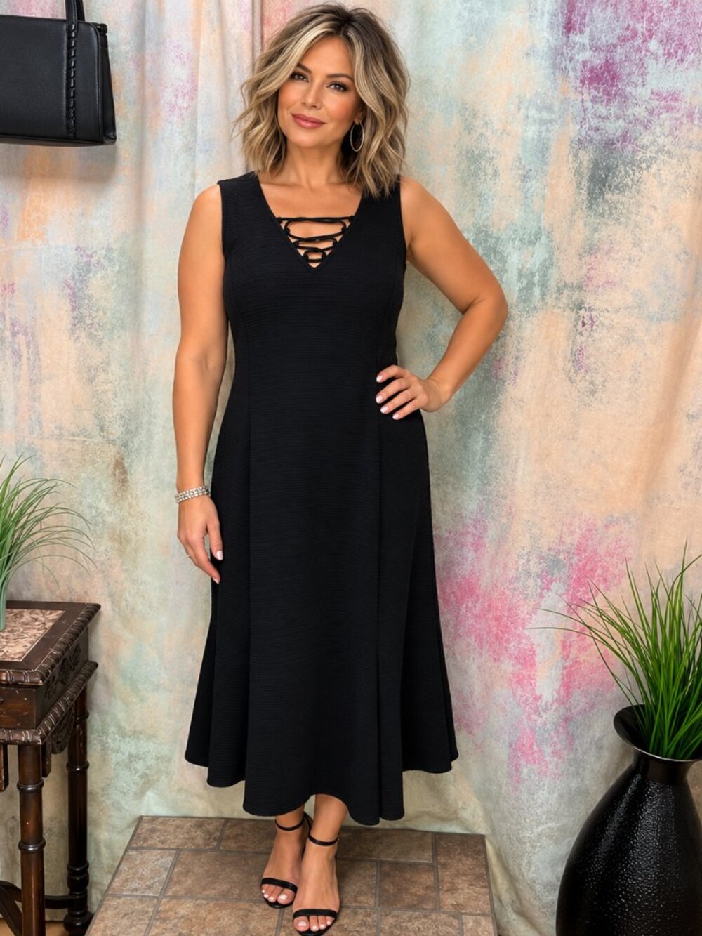 📌Bisou Bisou Beautiful Plus Size Dress with Looped V-Neckline & Full Skirt Part
